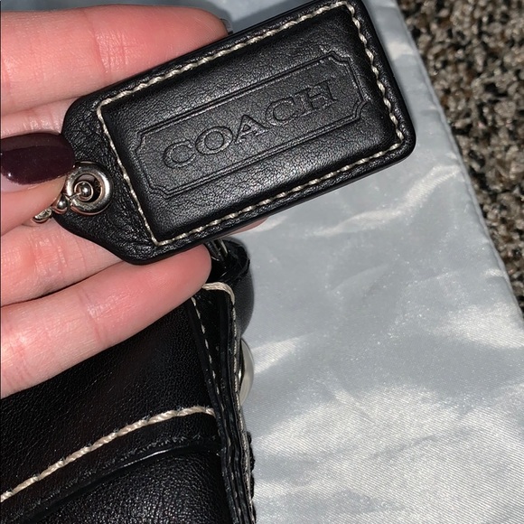 Coach shoulder bag NWOT - Picture 4 of 8
